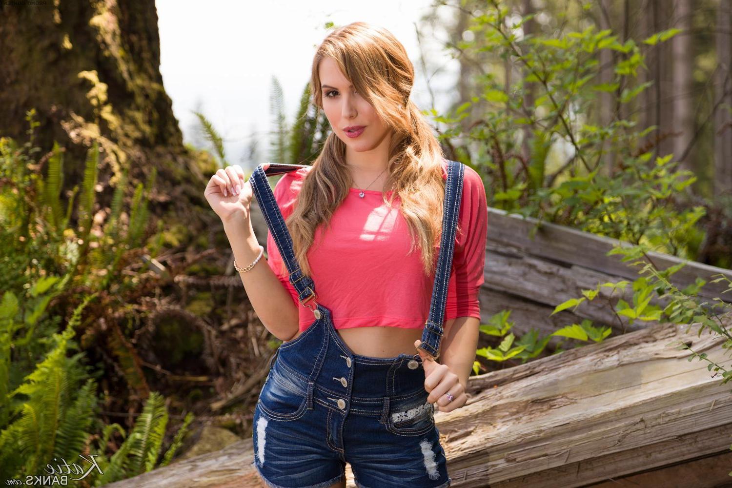 15P Country girl Katie Banks slides down her panties to spread her pussy lips on the farm