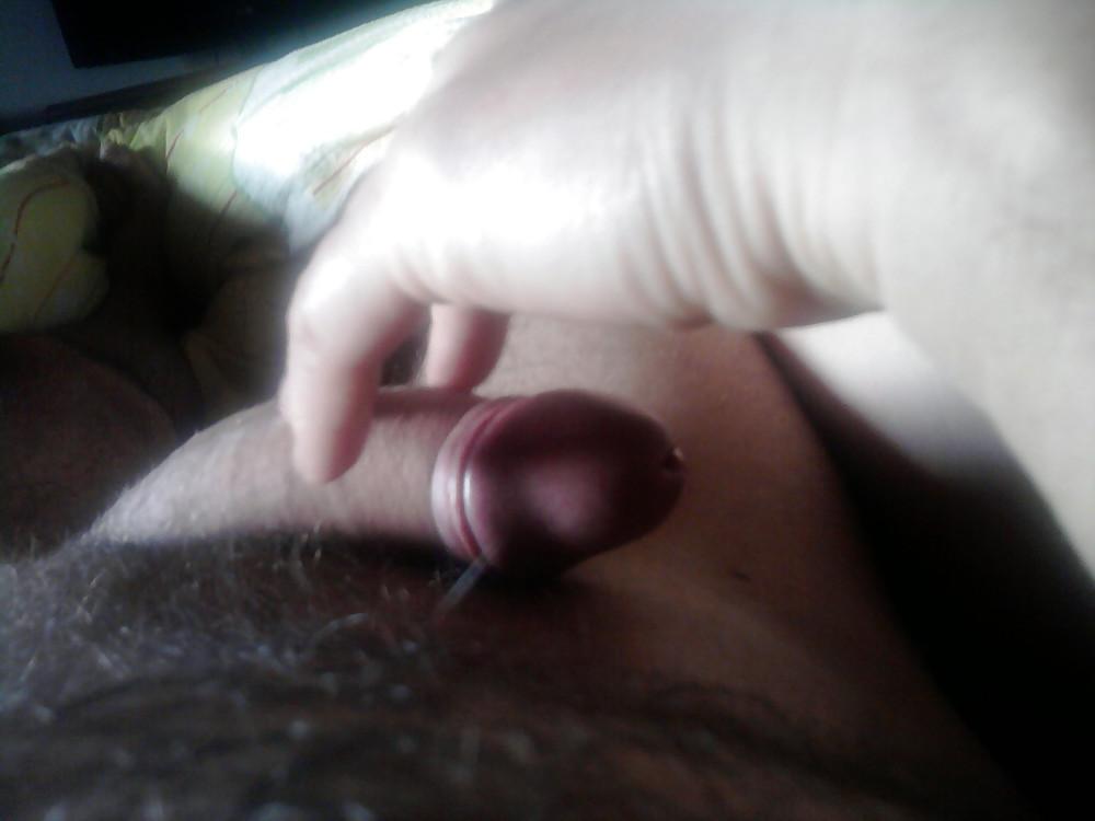 23P Erotic couple morning handjob