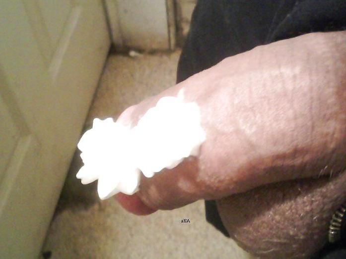 23P Some cream or chocolate ladies?? enjoy!!