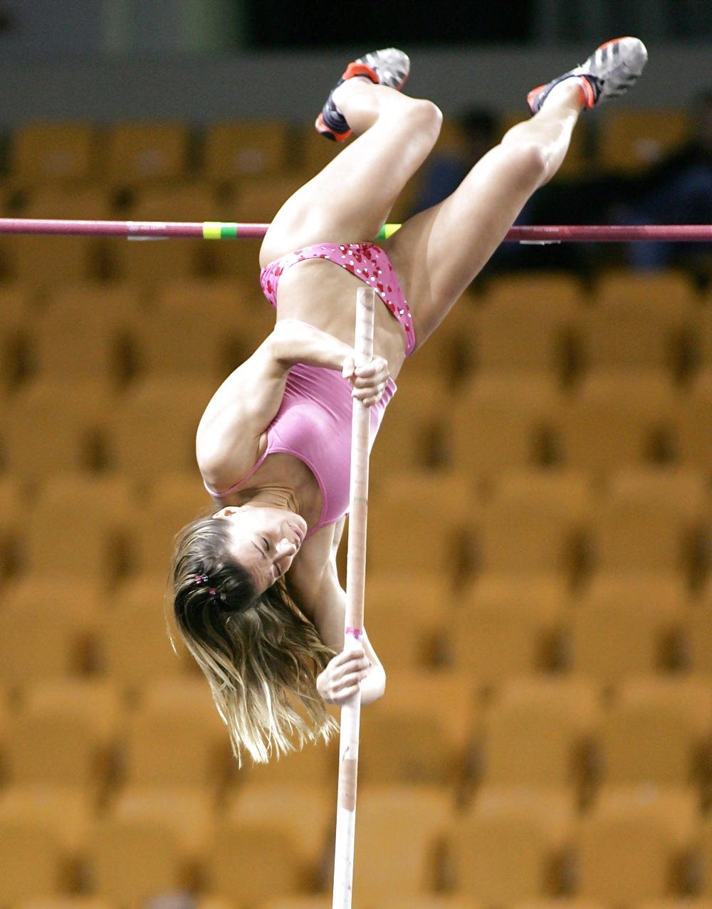 25P Athletic And Camel Toe Erotica 4 By twistedworlds