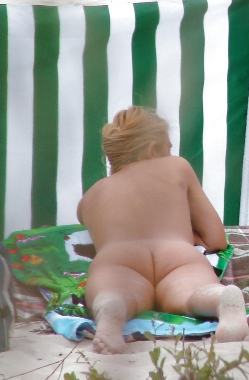 25P Housewife Nudism 19