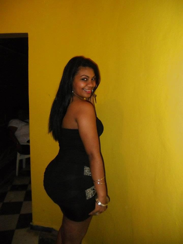 7P Dominican girl #2 facebook