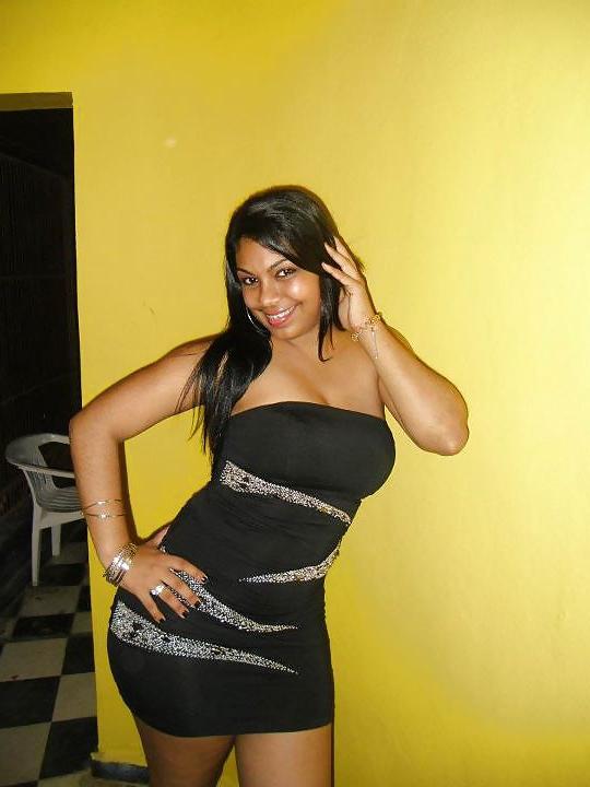 7P Dominican girl #2 facebook