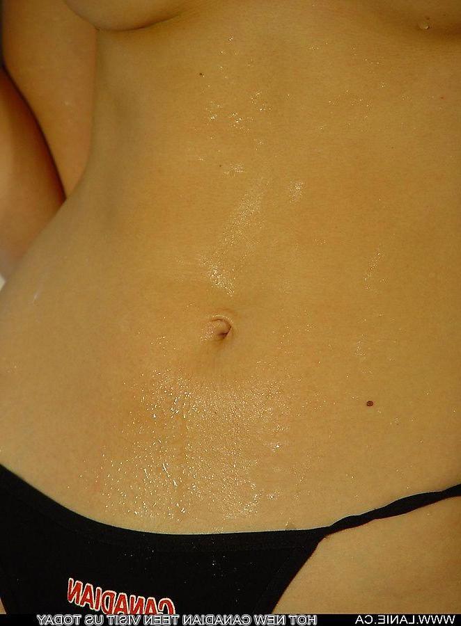 20P Pictures of teen amateur Lanie.ca showing her hot boobies