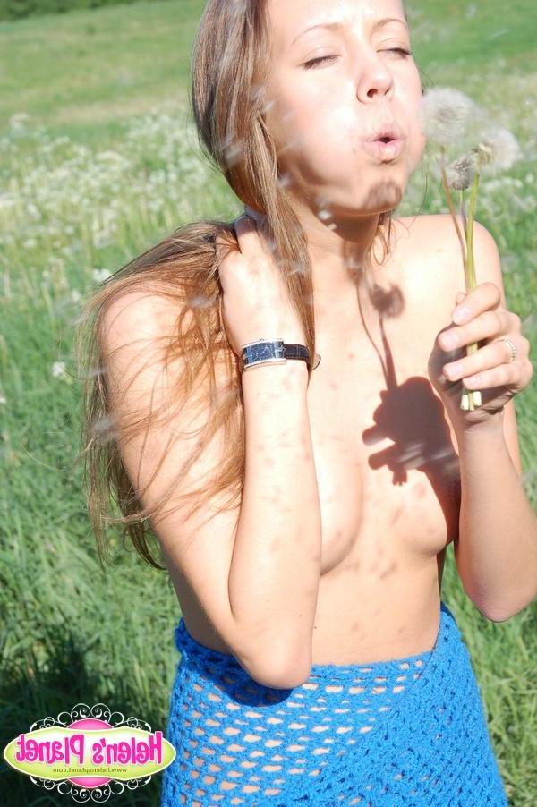 15P Pictures of teen Helen's Planet enjoying her last bit of summer