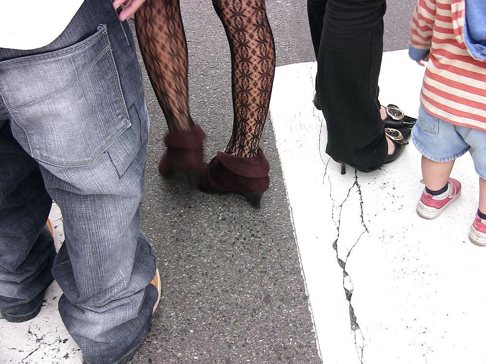 24P Japanese Candids - Feet on the Street 07