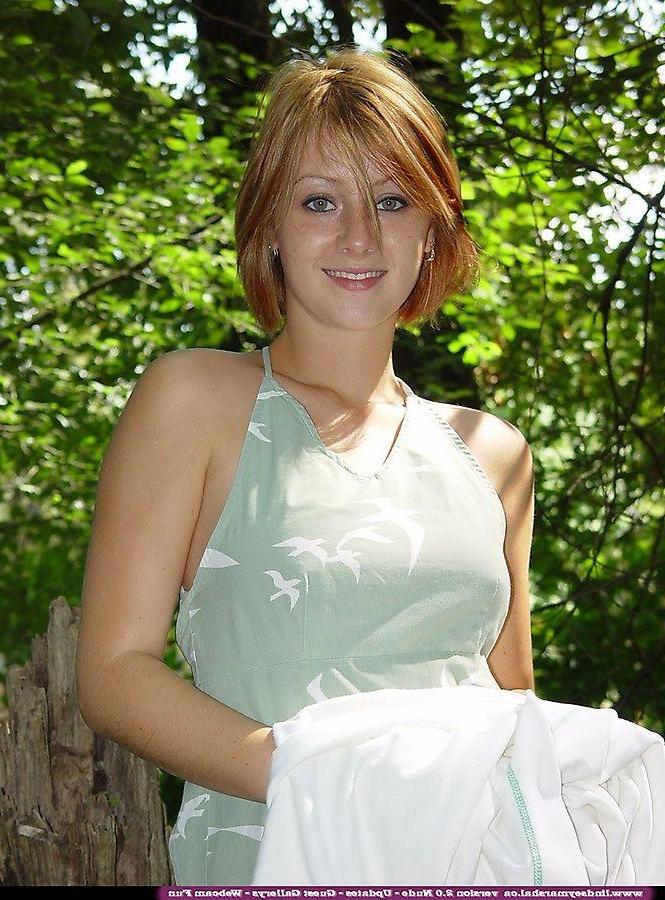 20P Pictures of teen cutie Lindsey Marshal showing her pussy in the woods
