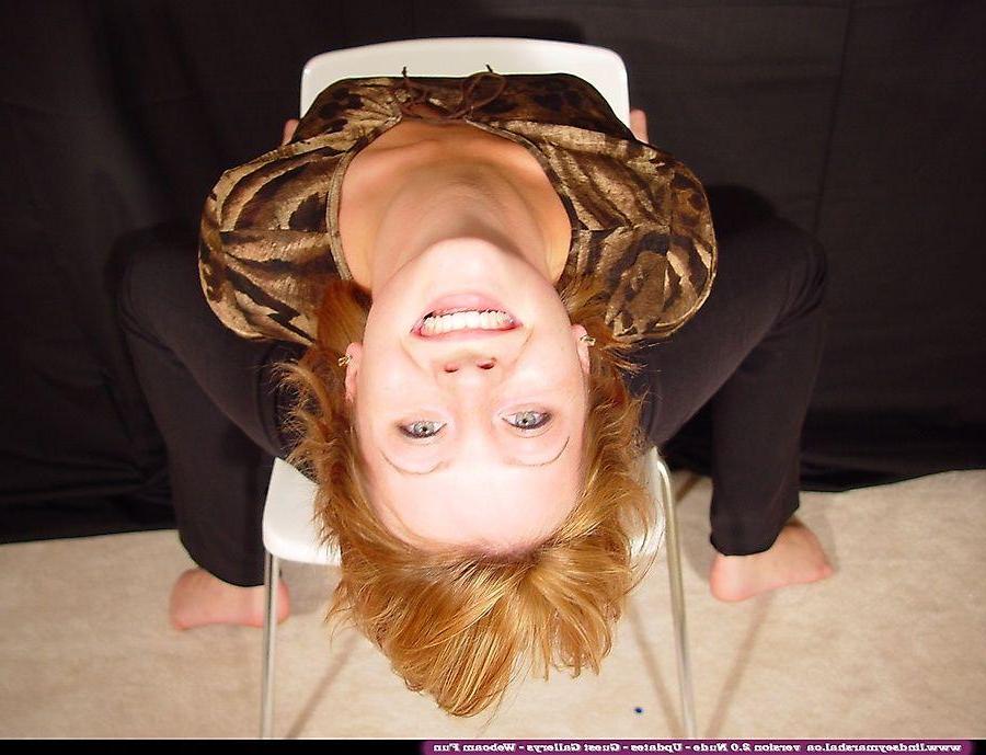 20P Pictures of teen star Lindsey Marshal getting completely naked