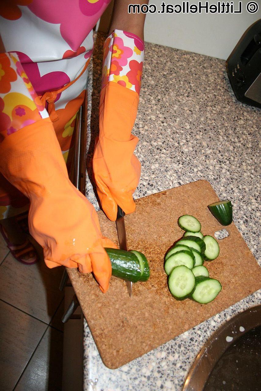 16P Pictures of teen cutie Little Hellcat fucking in the kitchen