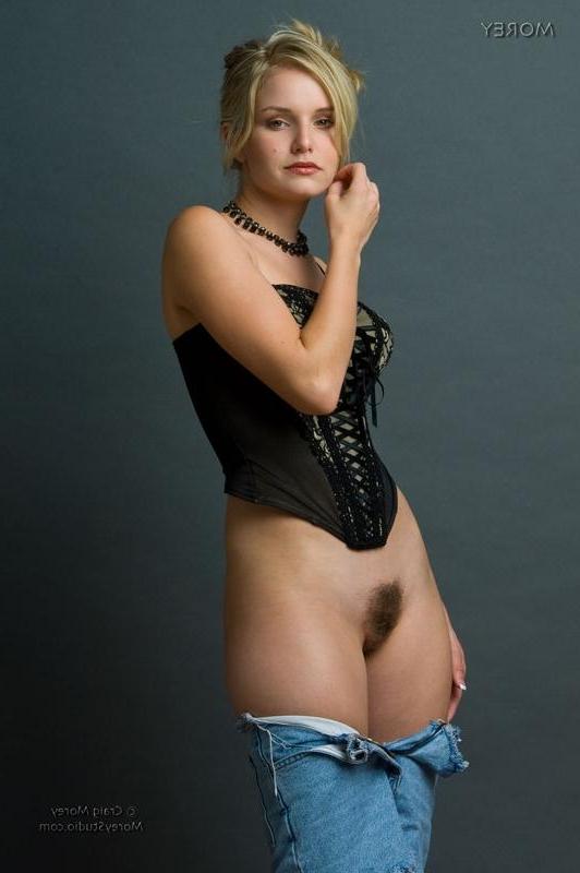 12P Blonde model Liz Ashley strips for you in the studio