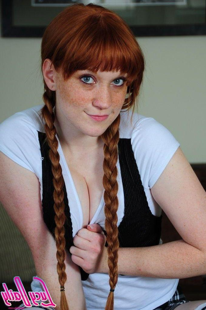 20P Pictures of teen hottie Lucy Daily dressed as the perfect schoolgirl