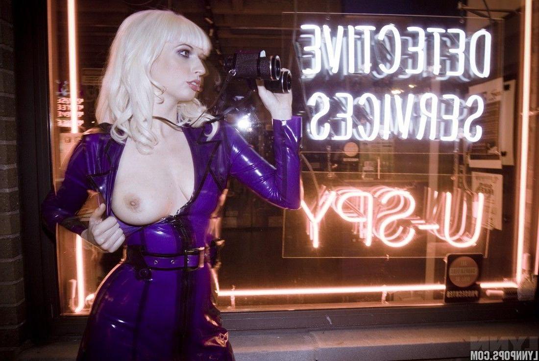 15P Pictures of teen star Lynn Pops all kinky in purple leather
