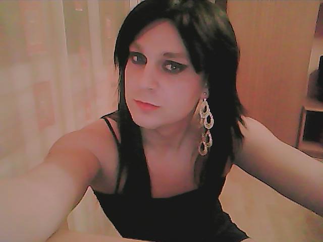 6P Pics from webcam show 2011.10.27