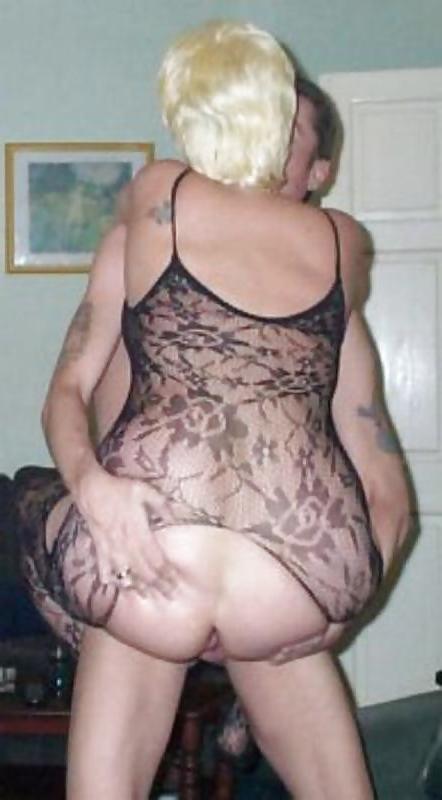 25P Blonde Busty Cougar For Young Meat