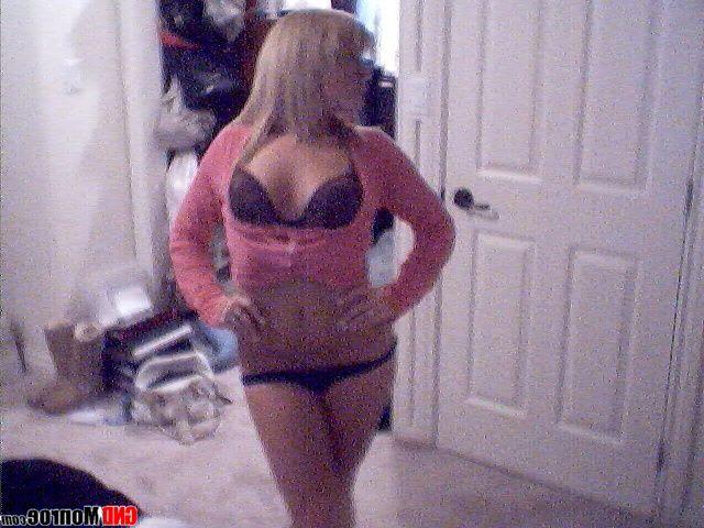 16P Pictures of teen GND Monroe giving you a hot tease on cam