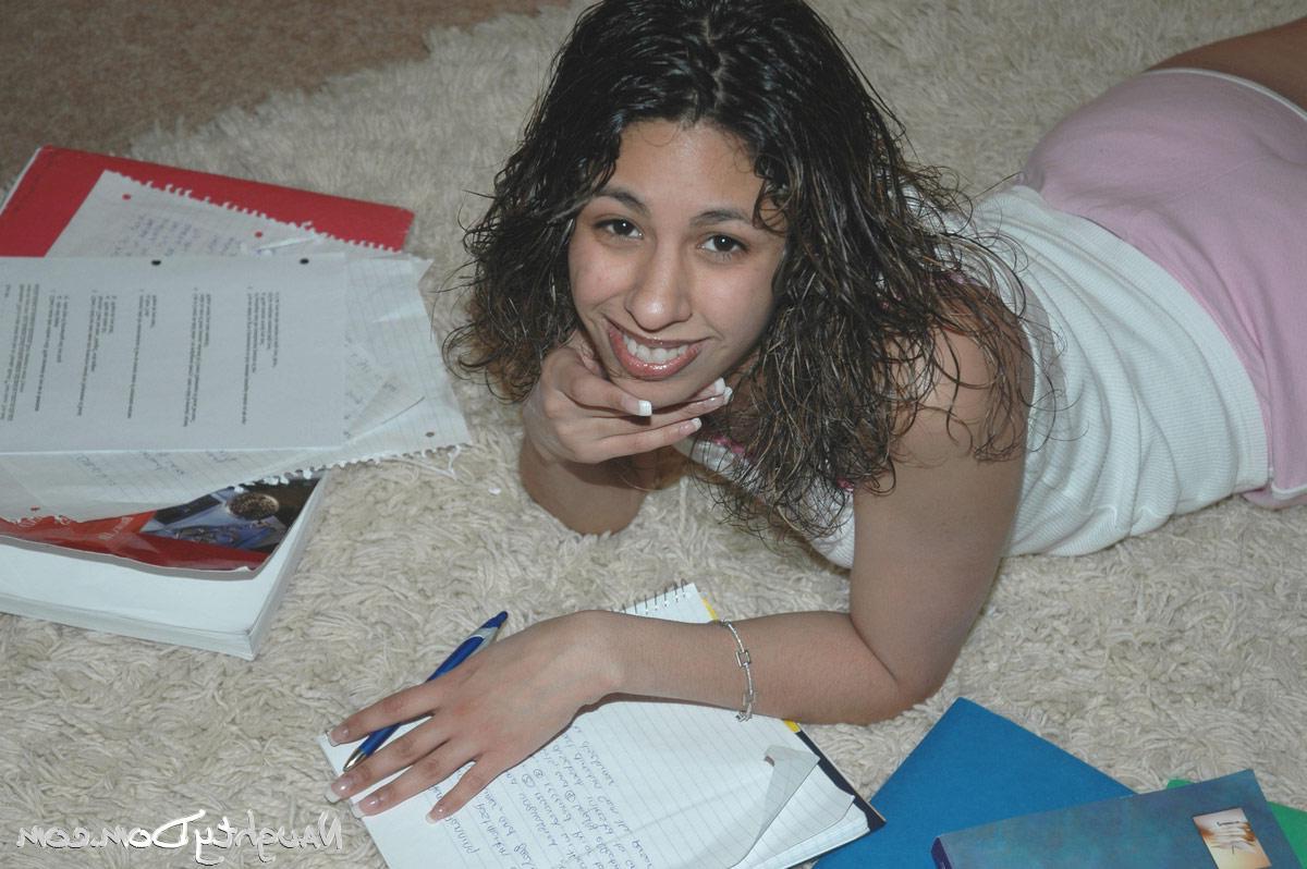 15P Pictures of teen Naughty Dom showing off her huge ass