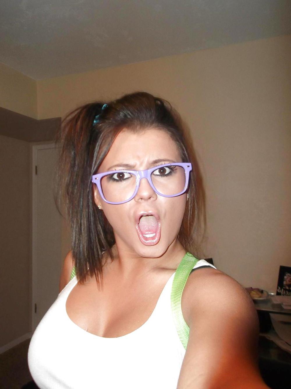 19P Hot little Brittney