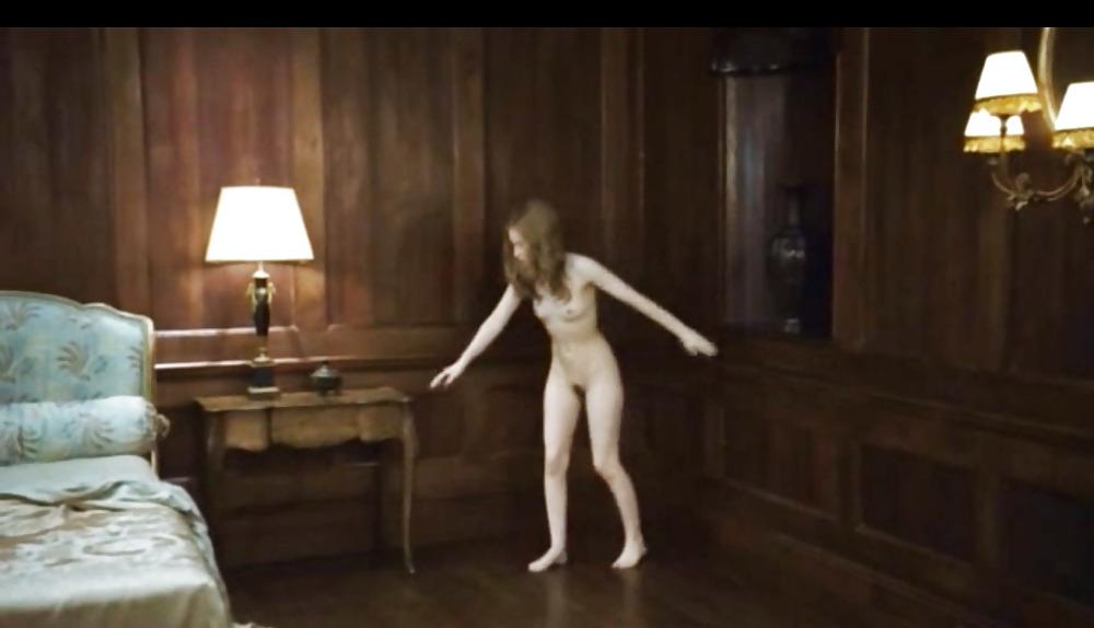 25P Emily browning