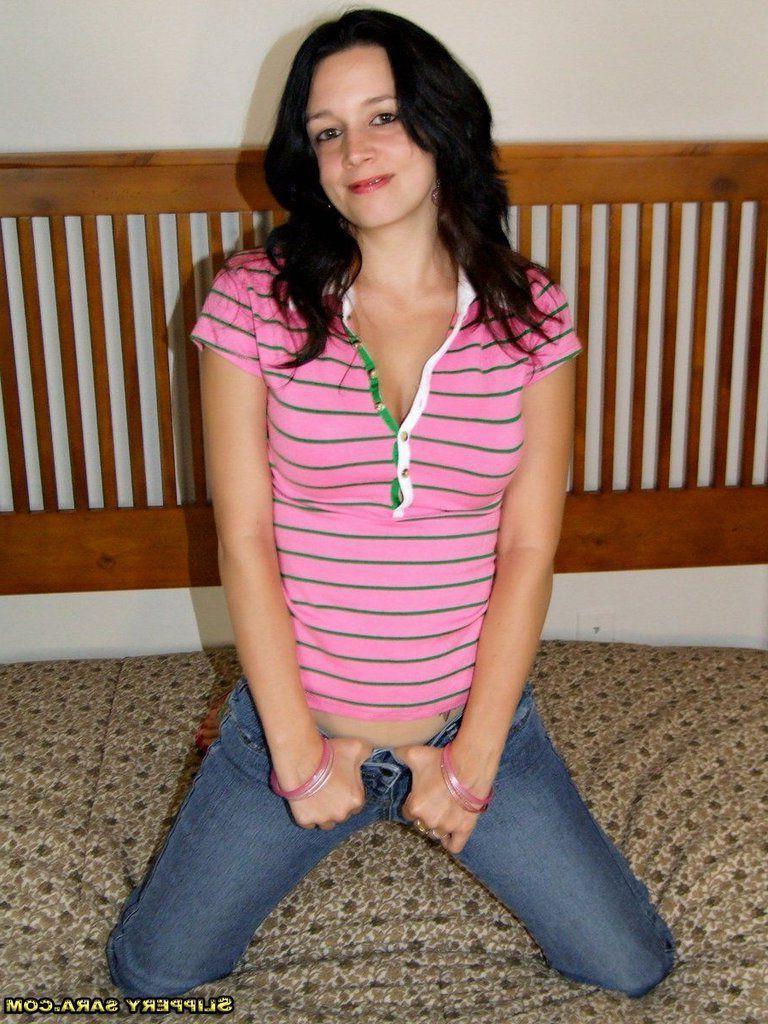 15P Pictures of Slippery Sara hot and horny for you on the floor