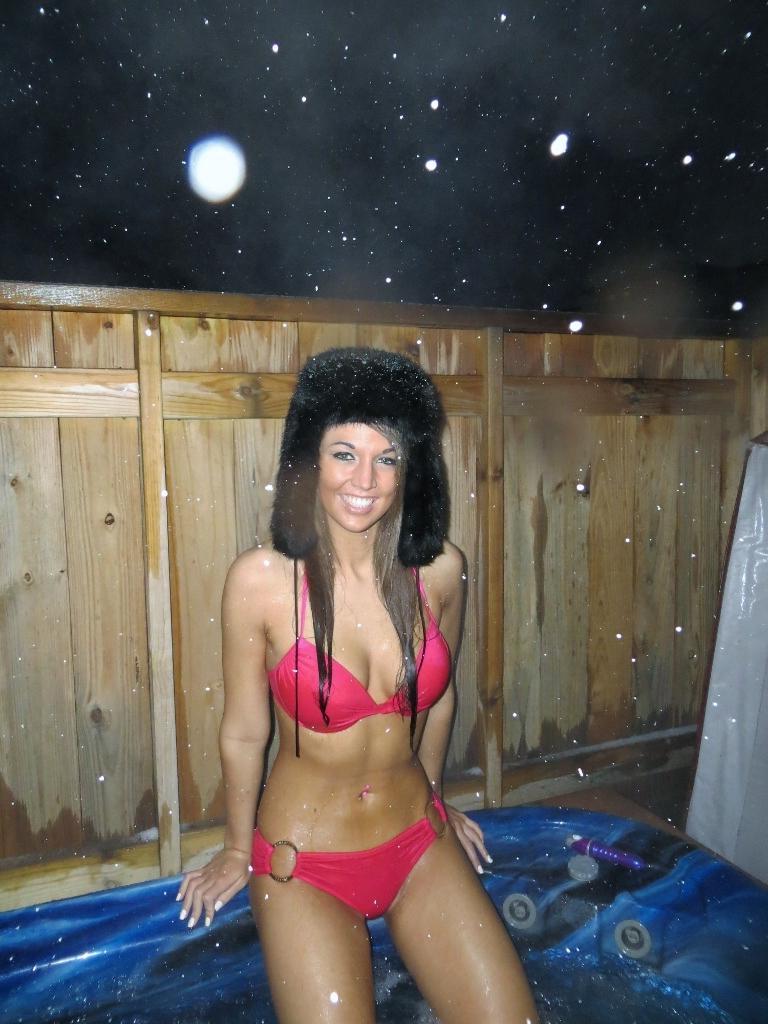 15P Teen hottie Val Midwest invites you to join her in the hot tub