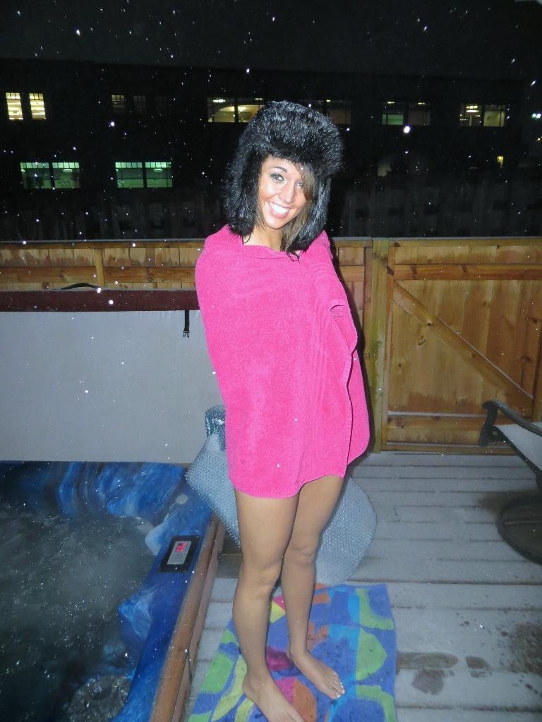 15P Teen hottie Val Midwest invites you to join her in the hot tub