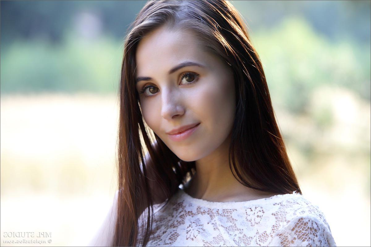 12P MPL Studios Presents Vanessa A in "Sweet Country"