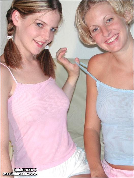16P Raimi and friend play in bed