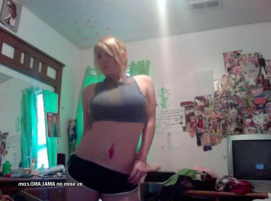 16P Hot collection of a big-tittied honey's selfpics