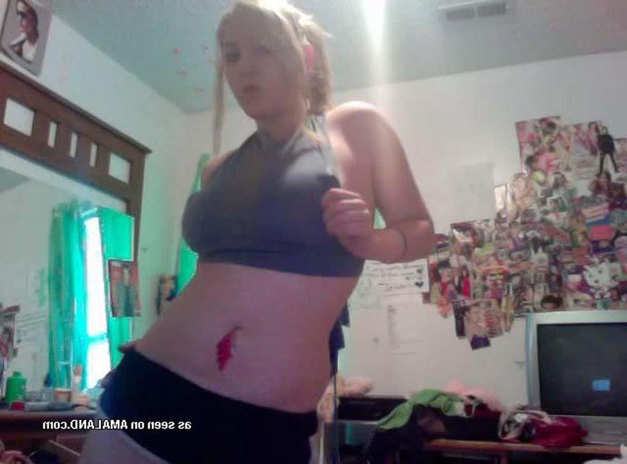 16P Hot collection of a big-tittied honey's selfpics