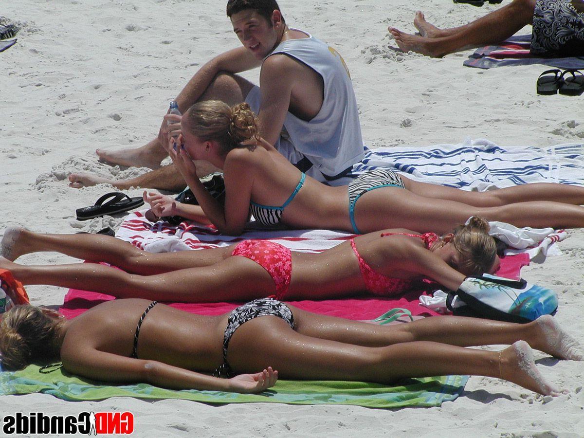 12P Pictures of hot teens on a beach