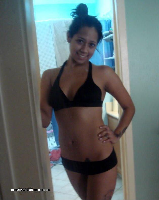 14P Collection of non-nude girlfriends posing for their lovers