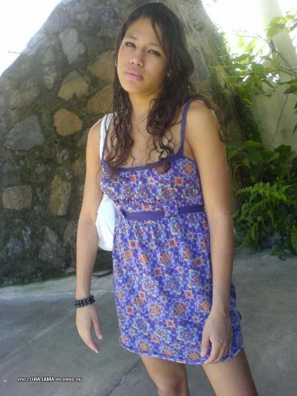 15P Picture selection of a steamy hot sexy amateur non-nude cutie