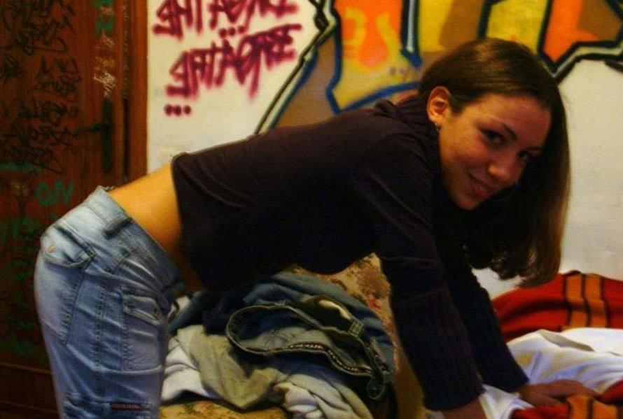 15P Picture selection of steamy hot amateur non-nude girlfriends