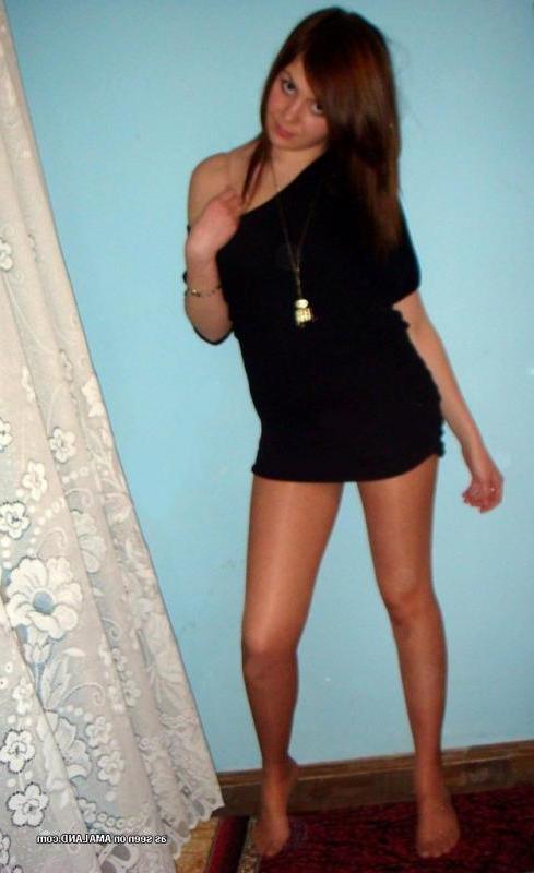 14P Collection of various hot amateur non-nude chicks