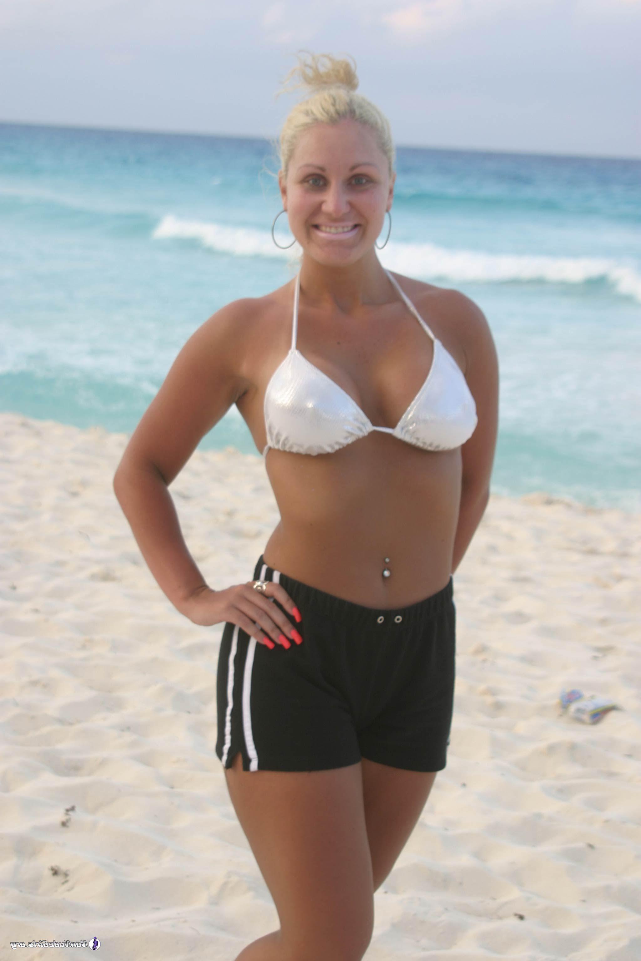 20P Pictures of hot teens partying on spring break