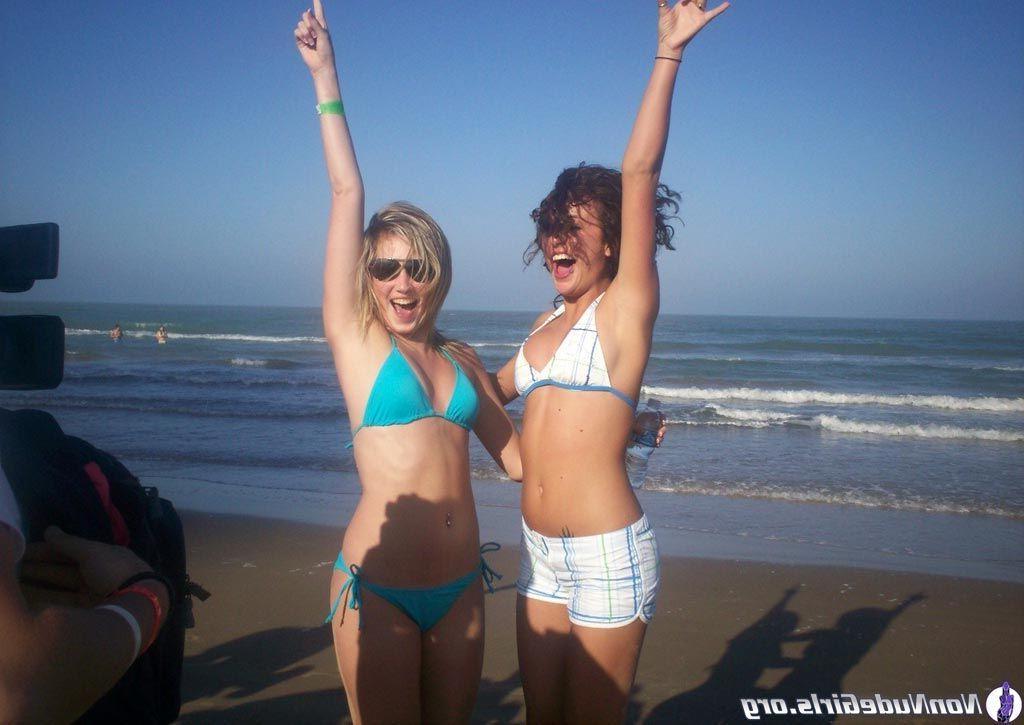 20P Pictures of hot teens partying on spring break