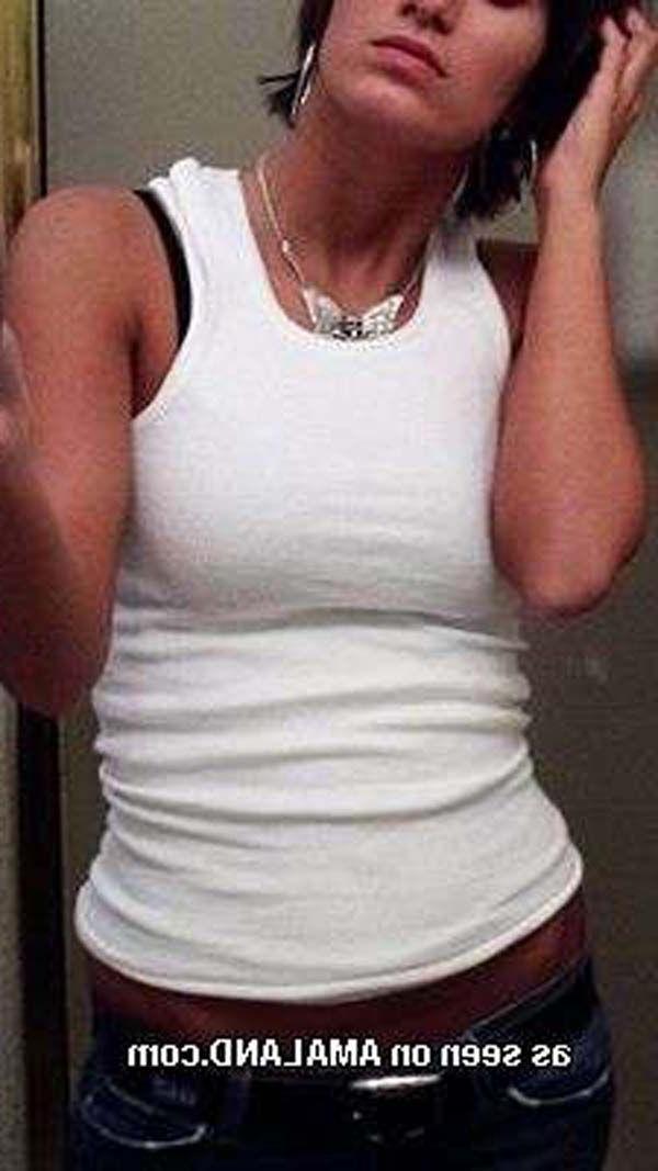 16P Pictures of hot and horny teens in front of the camera