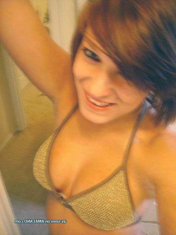 16P Pictures of hot girlfriends with cameras