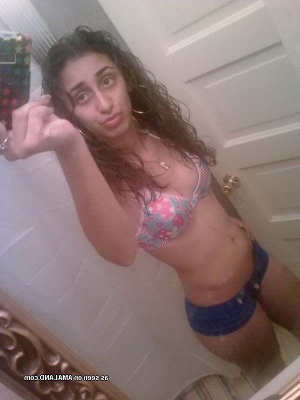 16P Pictures of super hot girlfriends taking pics of themselves