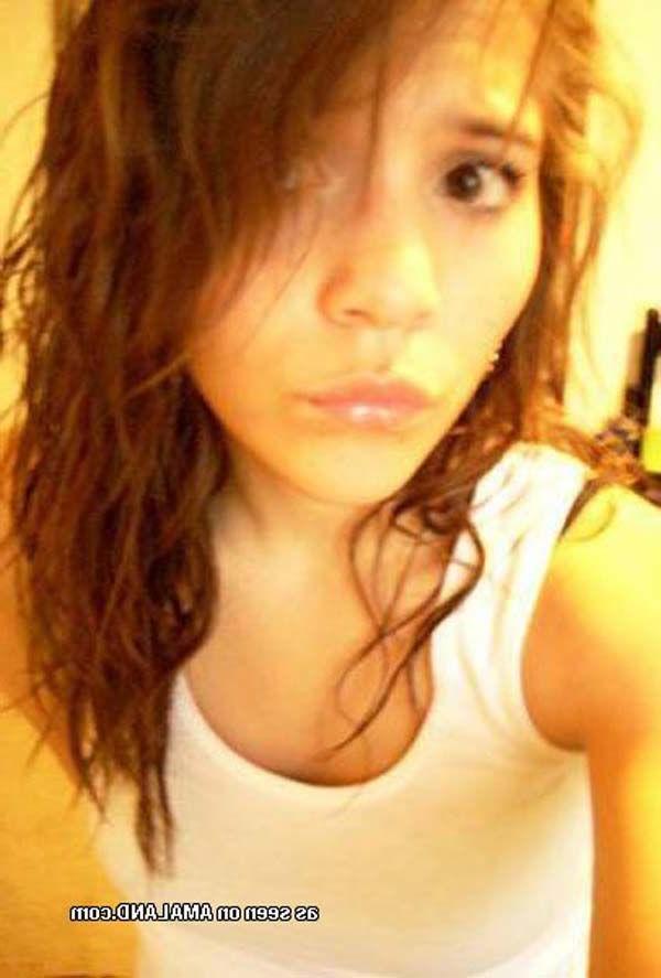 16P Pictures of hot teens with cameras and mirrors