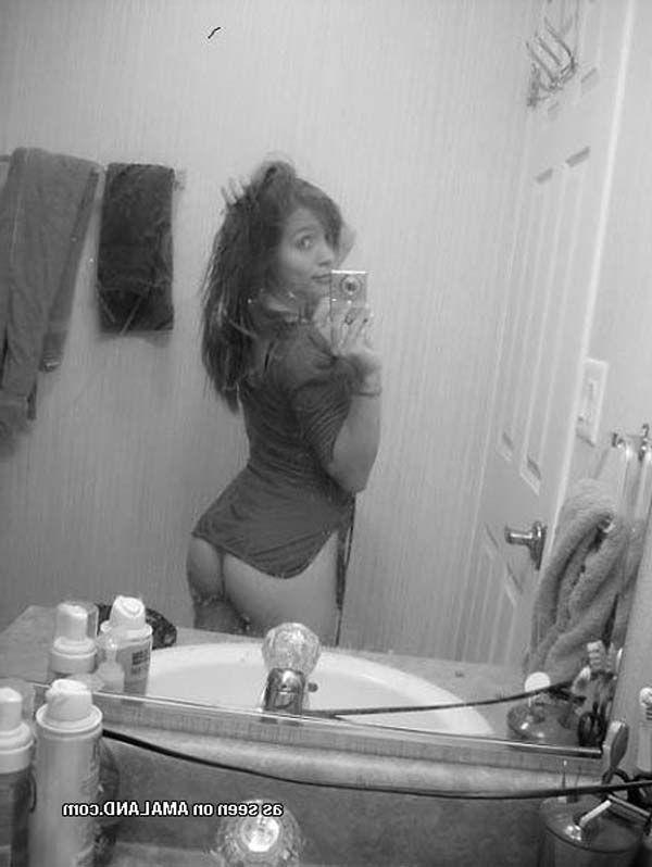 16P Pictures of hot teens with cameras and mirrors