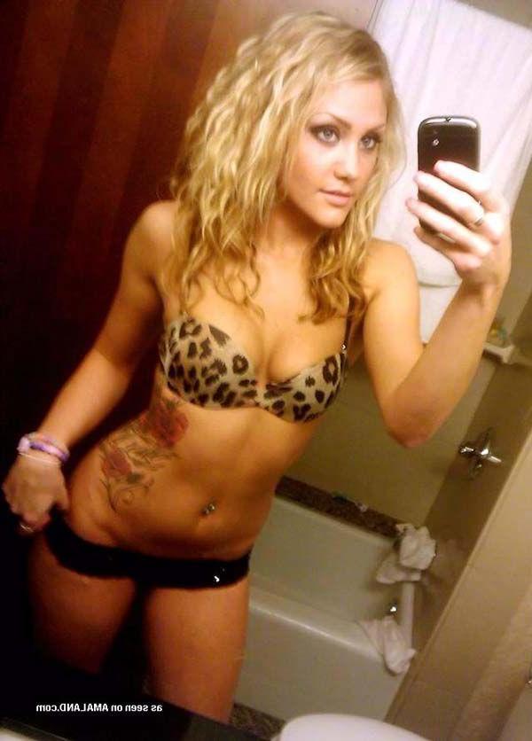 16P Pictures of horny hot teens taking pics of themselves