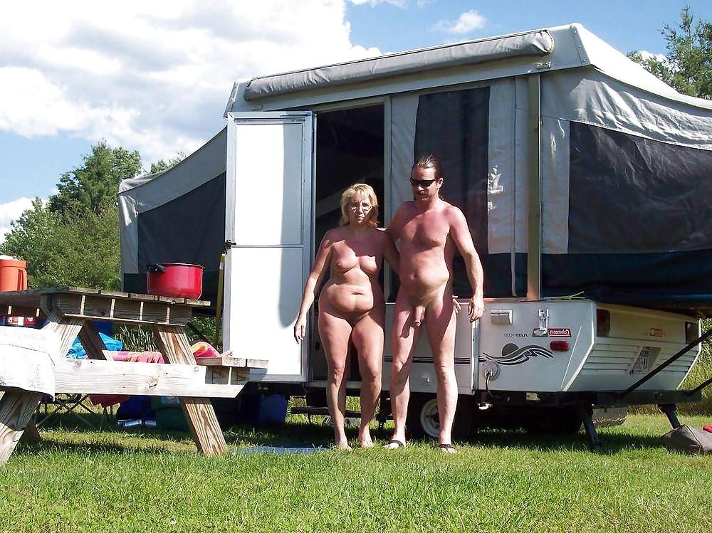19P Naked couple 41.