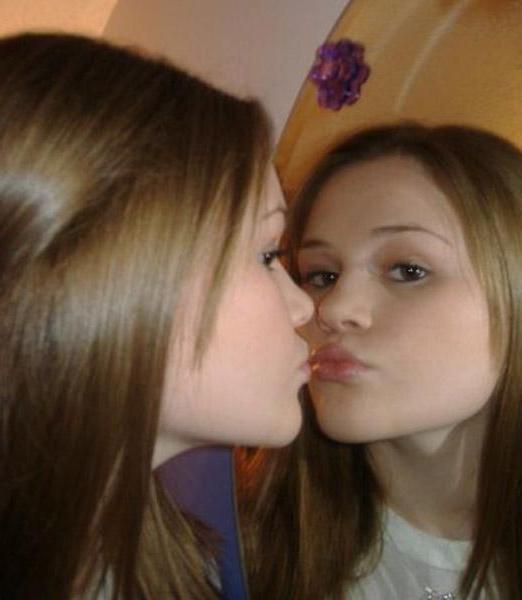 15P Pictures of hot teen girlfriends going naughty on camera