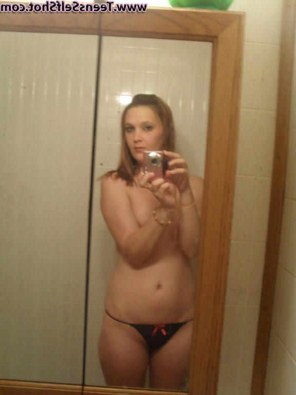 15P Pictures of naughty slutty girlfriends taking pics of their hot bodies