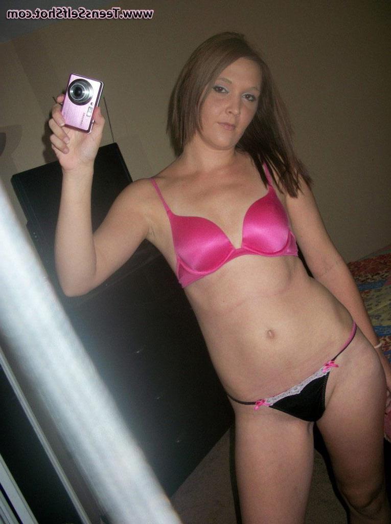 15P Pictures of naughty slutty girlfriends taking pics of their hot bodies