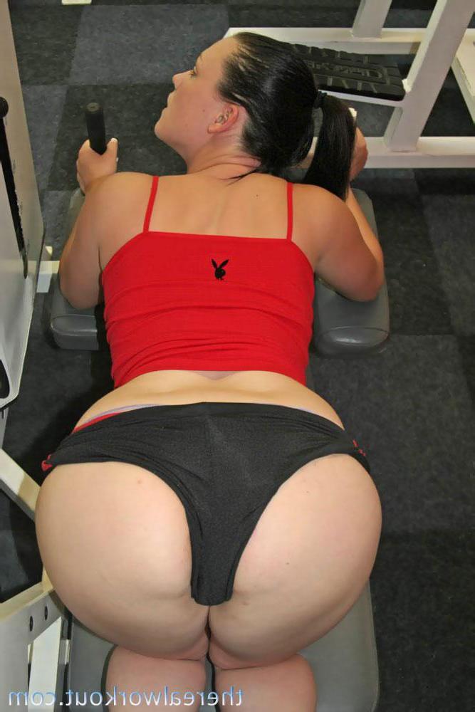 12P Brunette teen Trinity Dynamite fucks her personal trainer