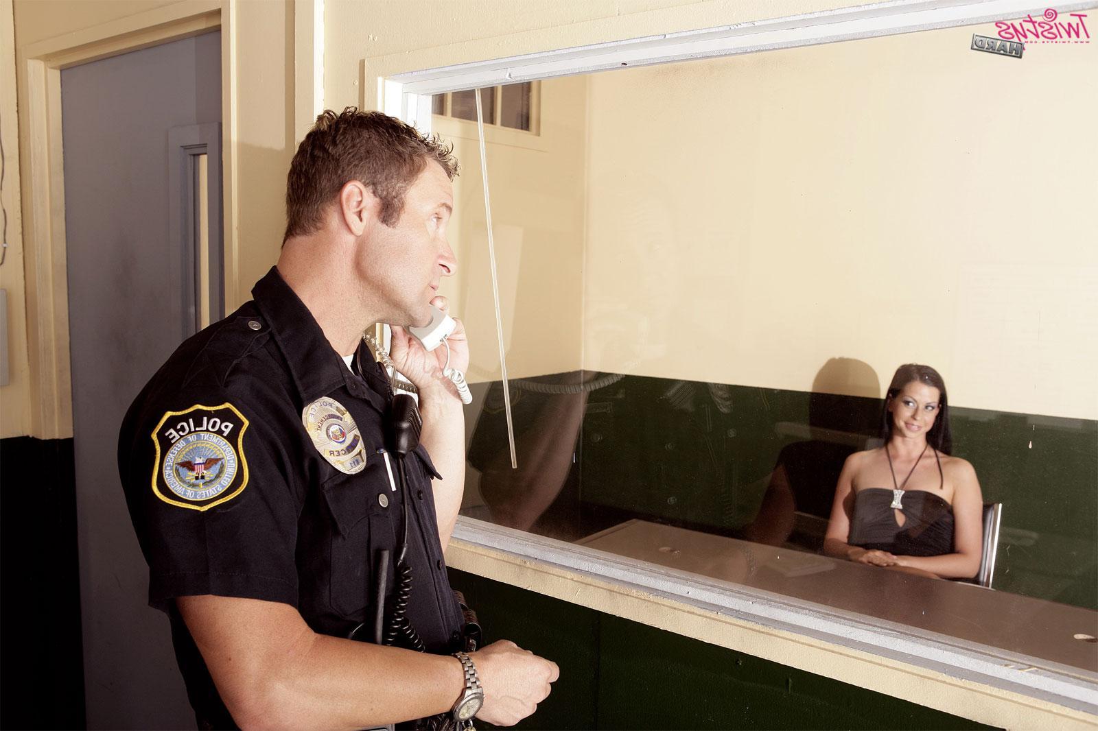 20P Trouble maker Larissa Dee fucks the sheriff