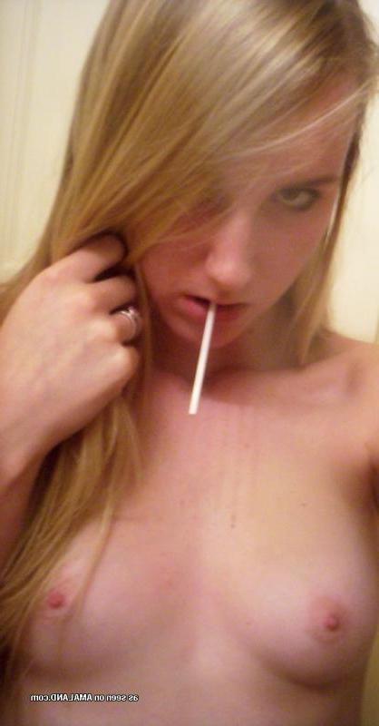 14P Gallery of a blonde GF getting wild with her lover