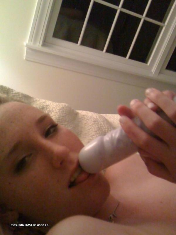 14P Gallery of a blonde GF getting wild with her lover